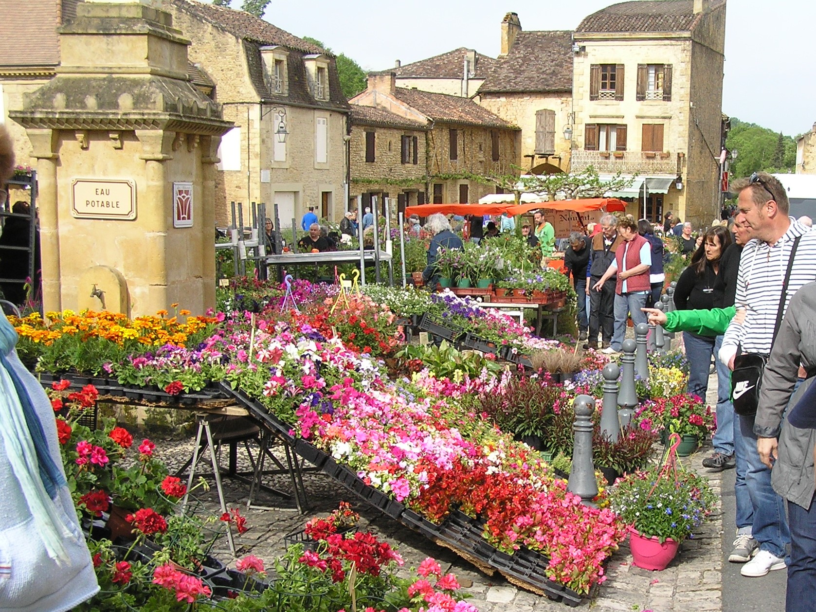 Cadouin bloemenmarkt